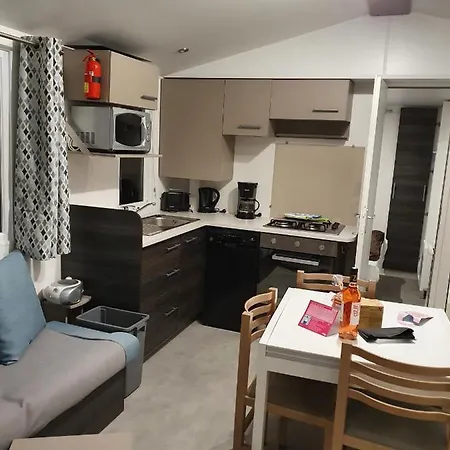 Сasa de vacaciones Mobile Home 67696 Tybreizh Holidays In Les Charmettes *