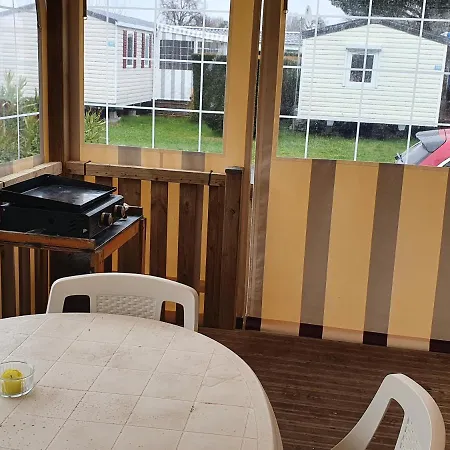 Mobile Home 67696 Tybreizh Holidays In Les Charmettes Сasa de vacaciones